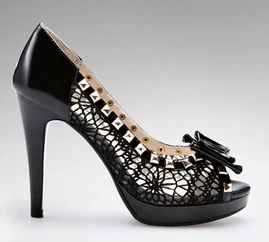 寶峰鞋業(yè)加盟店